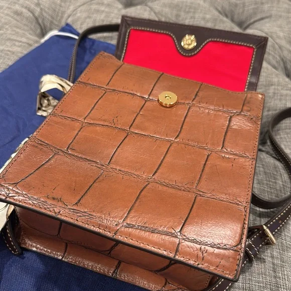 Dooney & Bourke Bag Denison Leather Croco Flap Brown Croc-Embossed Backback - Picture 14 of 17